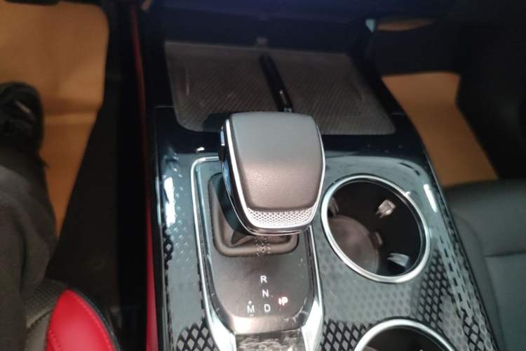 Used Hongqi HS3 2024 1.5T Shanwei Edition Gear Lever