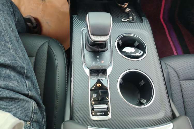 Used Hongqi HS3 2024 1.5T Shanwei Edition Gear Lever