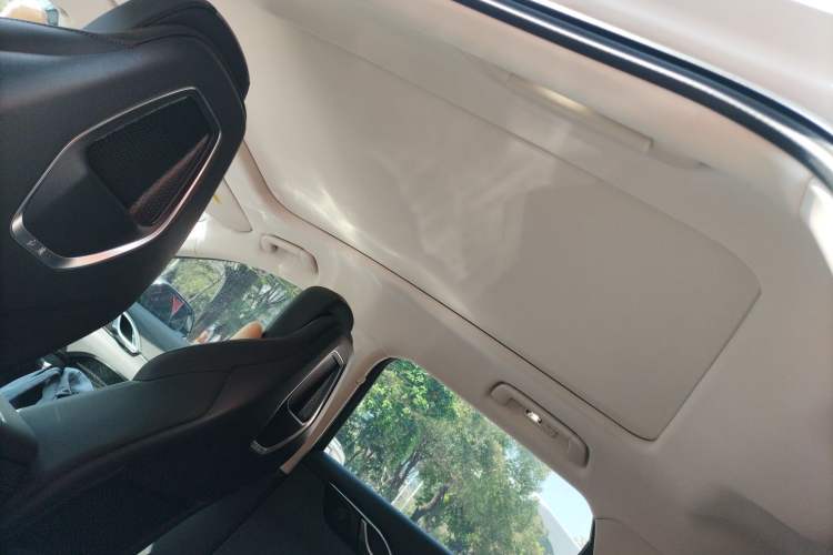 Used Hongqi HS3 2024 1.5T Zhiwei Edition Headliner