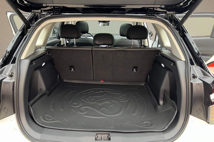 Used Hongqi HS3 2024 1.5T Shanwei Edition Interior 11
