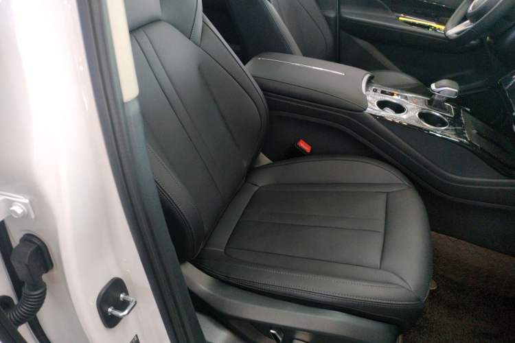 Used Hongqi HS3 2024 1.5T Shanwei Edition Right Front Seat