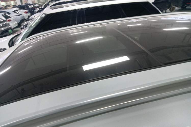 Used Hongqi HS3 2024 1.5T Shanwei Edition Roof