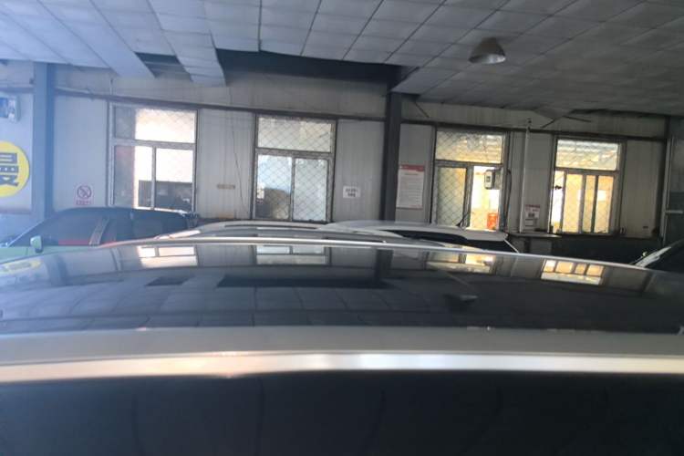 Used Hongqi HS3 2024 1.5T Shanwei Edition Roof
