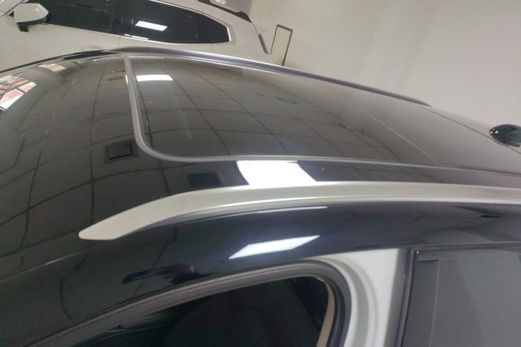 Used Hongqi HS3 2024 1.5T Shanwei Edition Roof