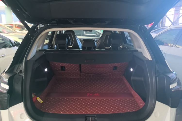 Used Hongqi HS3 2024 1.5T Shanwei Edition Trunk