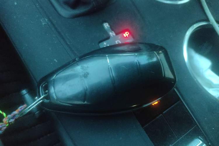 Used Hongqi HS3 2024 1.5T Zhiwei Edition Vehicle Key
