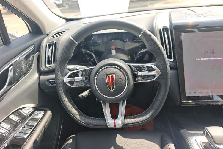 Used Hongqi HS3 2025 Model 1.5T Zhiwei Edition Steering Wheel