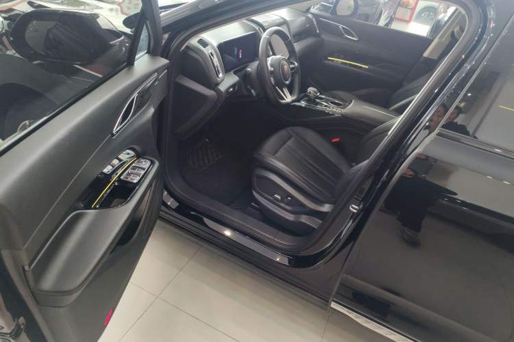 Used Hongqi HS3 PHEV 2024 PHEV 115km Jingwei Edition Driver Seat