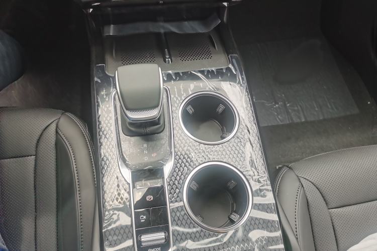 Used Hongqi HS3 PHEV 2024 PHEV 115km Jingwei Edition Interior 3