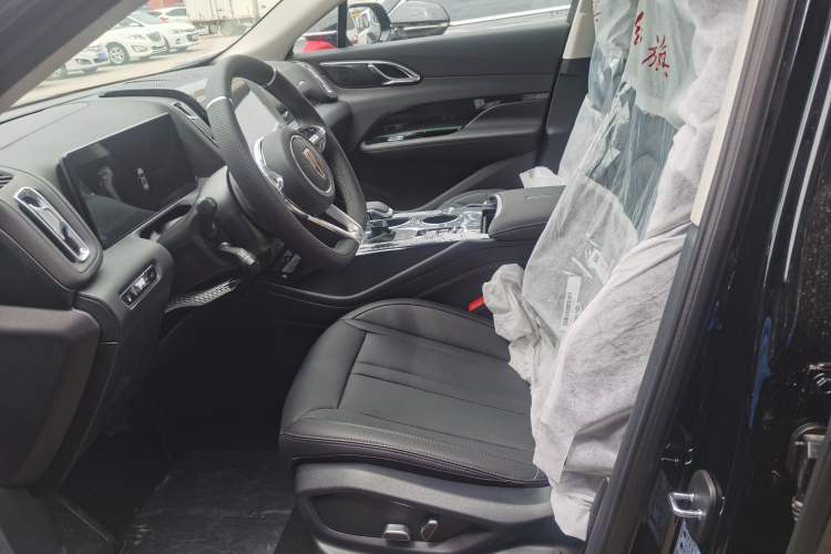 Used Hongqi HS3 PHEV 2024 PHEV 115km Jingwei Edition Interior 4