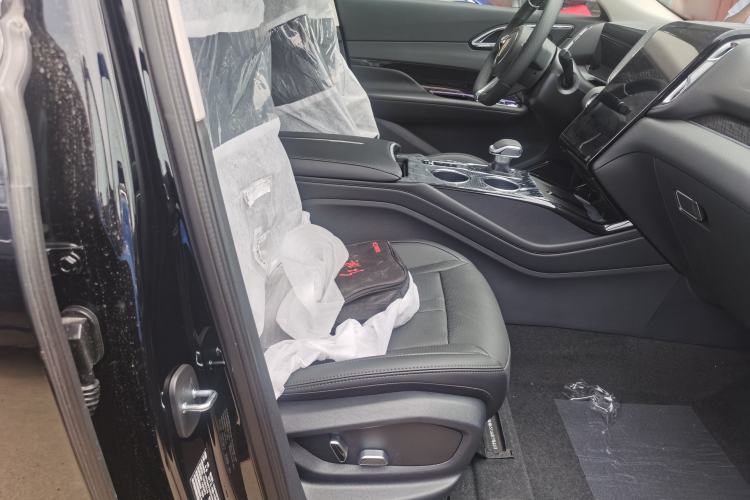 Used Hongqi HS3 PHEV 2024 PHEV 115km Jingwei Edition Interior 6