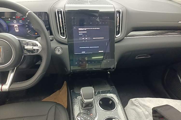 Used Hongqi HS3 PHEV 2024 PHEV 115km Jingwei Edition Audio And AC Panel