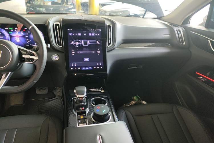 Used Hongqi HS3 PHEV 2024 PHEV 115km Jingwei Edition Audio And AC Panel