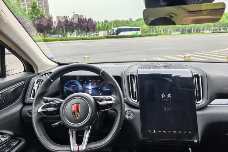 Used Hongqi HS3 PHEV 2024 PHEV 115km Jingwei Edition Audio And AC Panel