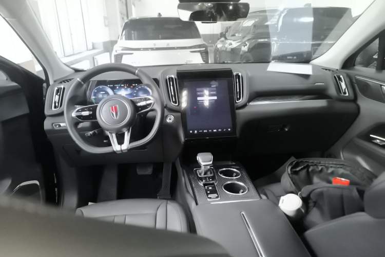 Used Hongqi HS3 PHEV 2024 PHEV 115km Jingwei Edition Center Console