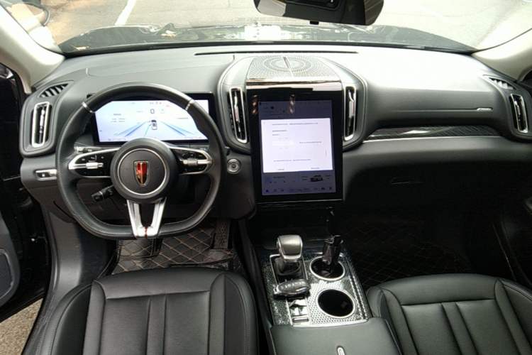 Used Hongqi HS3 PHEV 2024 PHEV 115km Jingwei Edition Center Console