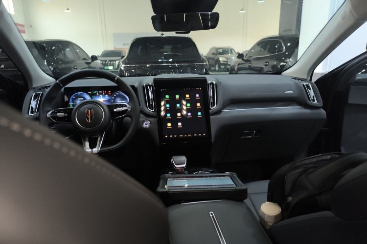 Used Hongqi HS3 PHEV 2024 PHEV 115km Jingwei Edition Center Console