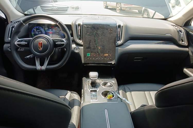 Used Hongqi HS3 PHEV 2024 PHEV 115km Jingwei Edition Center Console