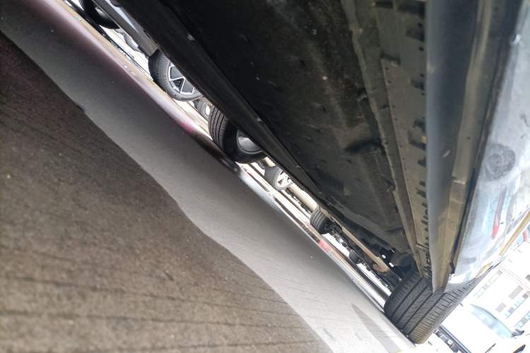 Used Hongqi HS3 PHEV 2024 PHEV 115km Jingwei Edition Chassis Front Left