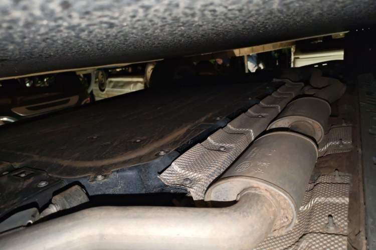 Used Hongqi HS3 PHEV 2024 PHEV 115km Jingwei Edition Chassis Front Right
