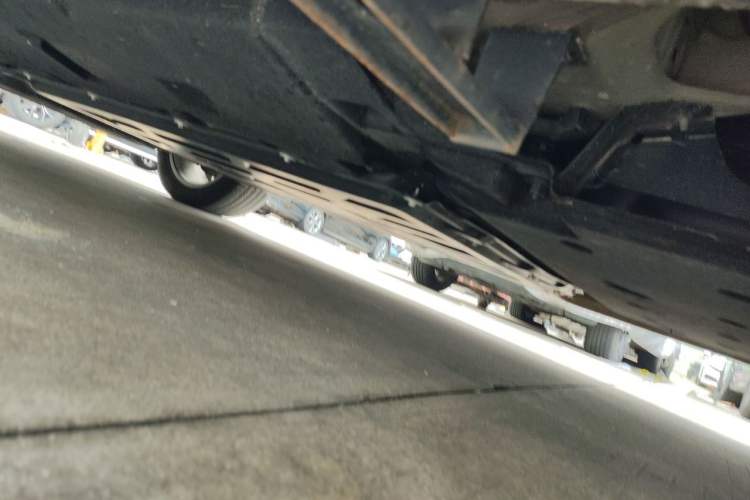 Used Hongqi HS3 PHEV 2024 PHEV 115km Jingwei Edition Chassis Rear Left
