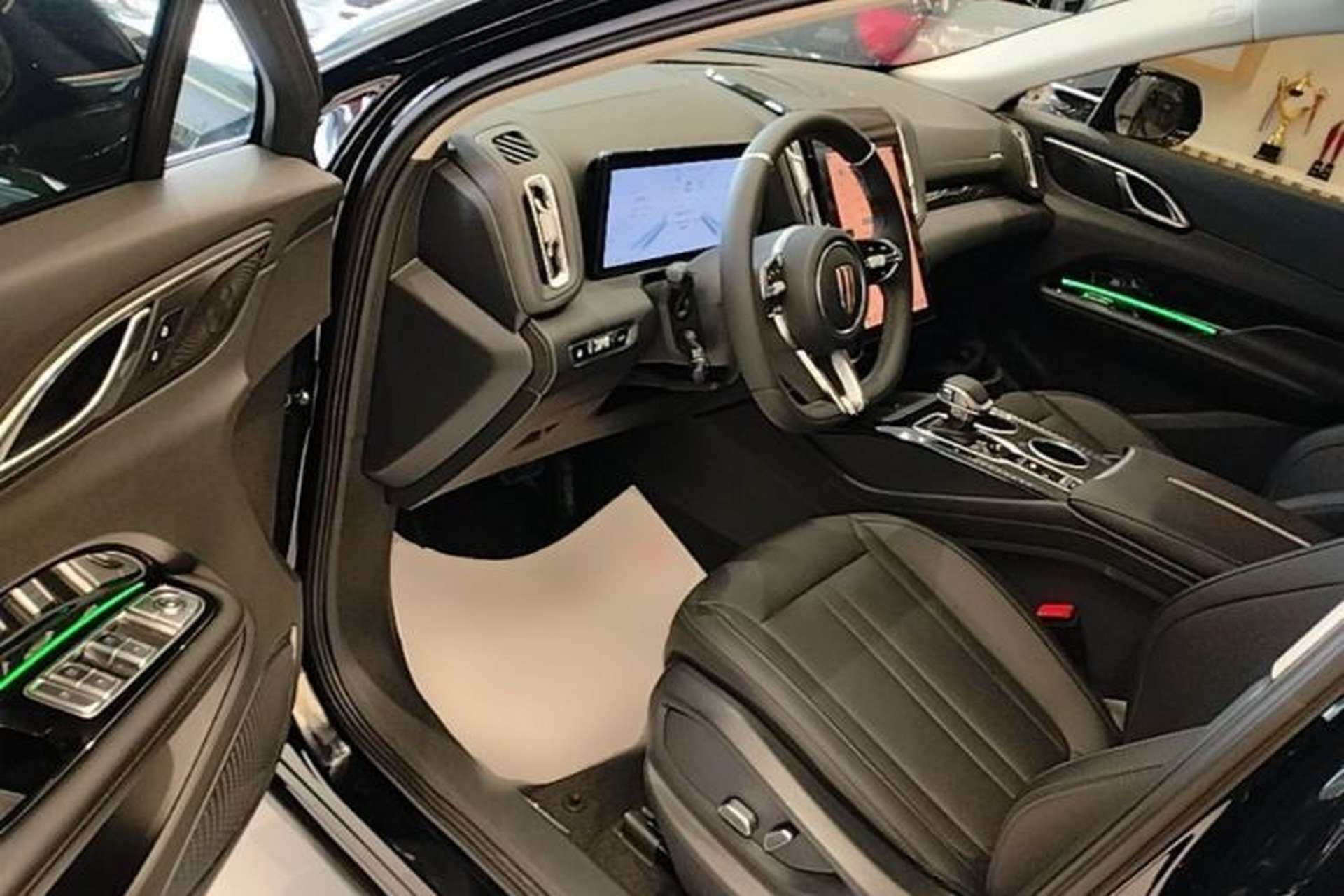 Used Hongqi HS3 PHEV 2024 PHEV 115km Jingwei Edition Driver Seat