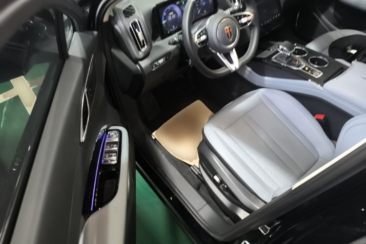 Used Hongqi HS3 PHEV 2024 PHEV 115km Jingwei Edition Driver Seat