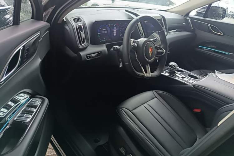 Used Hongqi HS3 PHEV 2024 PHEV 115km Jingwei Edition Driver Seat
