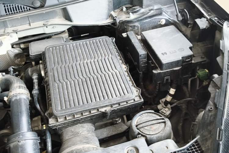 Used Hongqi HS3 PHEV 2024 PHEV 115km Jingwei Edition Engine Bay Left