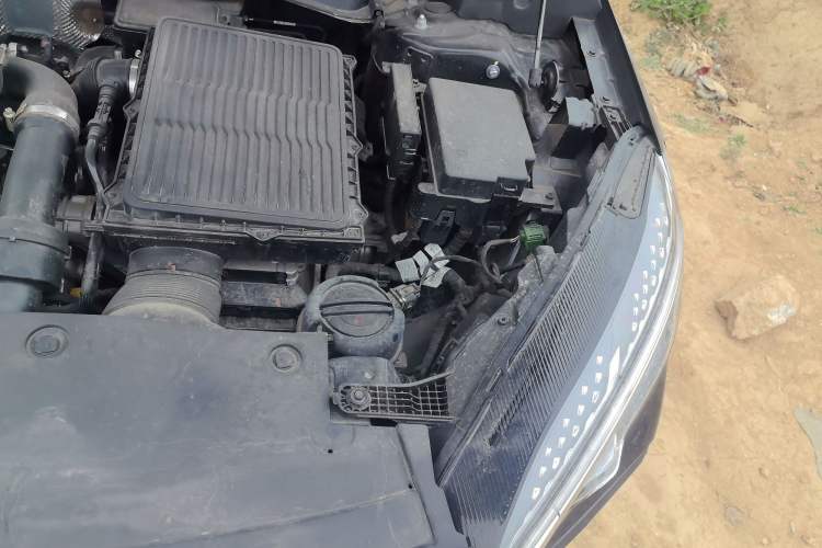 Used Hongqi HS3 PHEV 2024 PHEV 115km Jingwei Edition Engine Bay Left