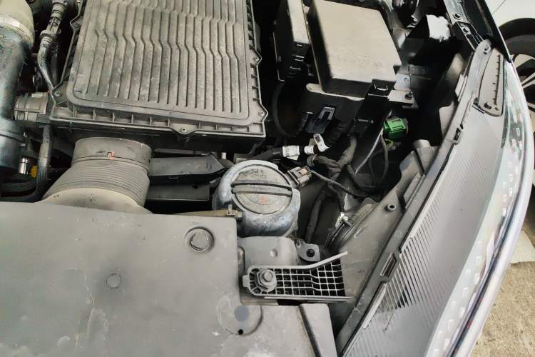 Used Hongqi HS3 PHEV 2024 PHEV 115km Jingwei Edition Engine Bay Left