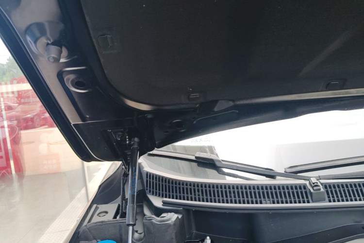 Used Hongqi HS3 PHEV 2024 PHEV 115km Jingwei Edition Engine Bay Right