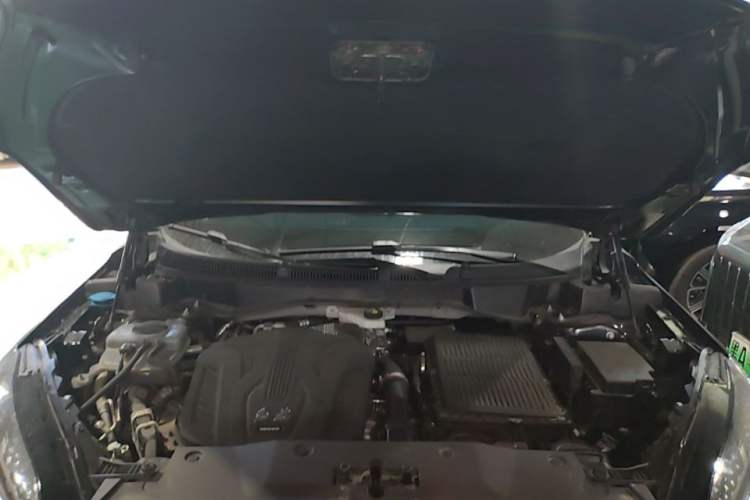 Used Hongqi HS3 PHEV 2024 PHEV 115km Jingwei Edition Engine Bay