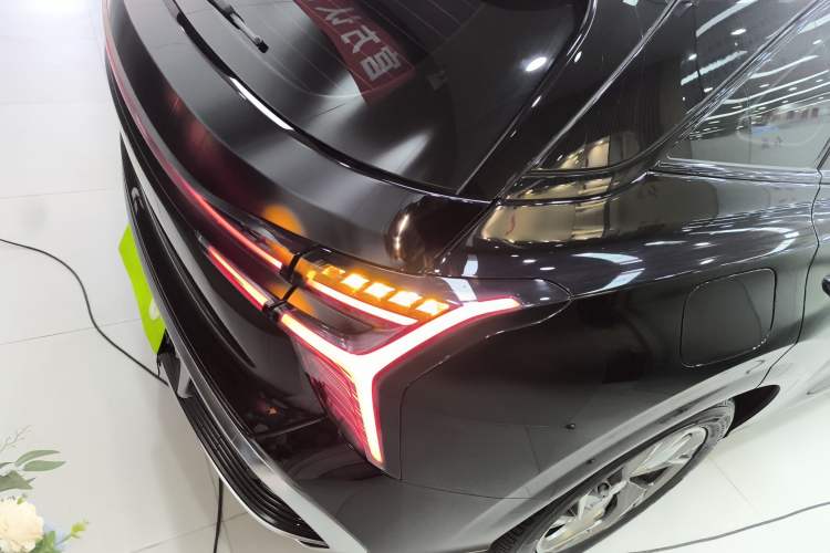 Used Hongqi HS3 PHEV 2024 PHEV 115km Jingwei Edition Exterior 3