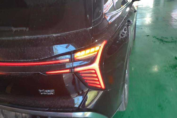 Used Hongqi HS3 PHEV 2024 PHEV 115km Jingwei Edition Exterior 3