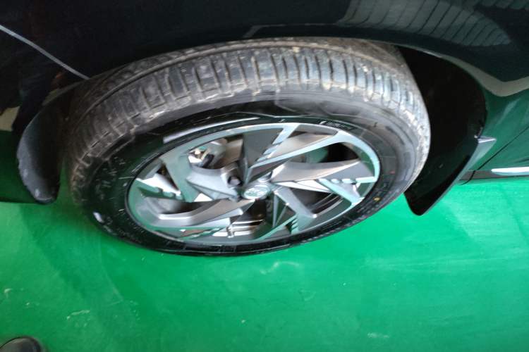 Used Hongqi HS3 PHEV 2024 PHEV 115km Jingwei Edition Exterior 4