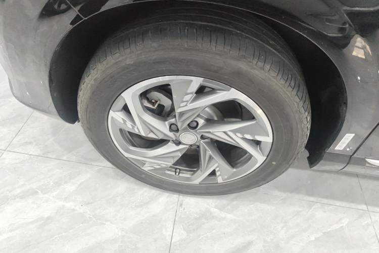Used Hongqi HS3 PHEV 2024 PHEV 115km Jingwei Edition Exterior 4