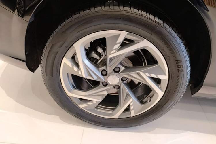 Used Hongqi HS3 PHEV 2024 PHEV 115km Jingwei Edition Exterior 5
