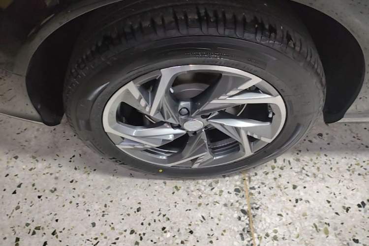 Used Hongqi HS3 PHEV 2024 PHEV 115km Jingwei Edition Exterior 5