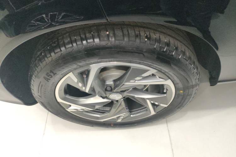Used Hongqi HS3 PHEV 2024 PHEV 115km Jingwei Edition Exterior 5