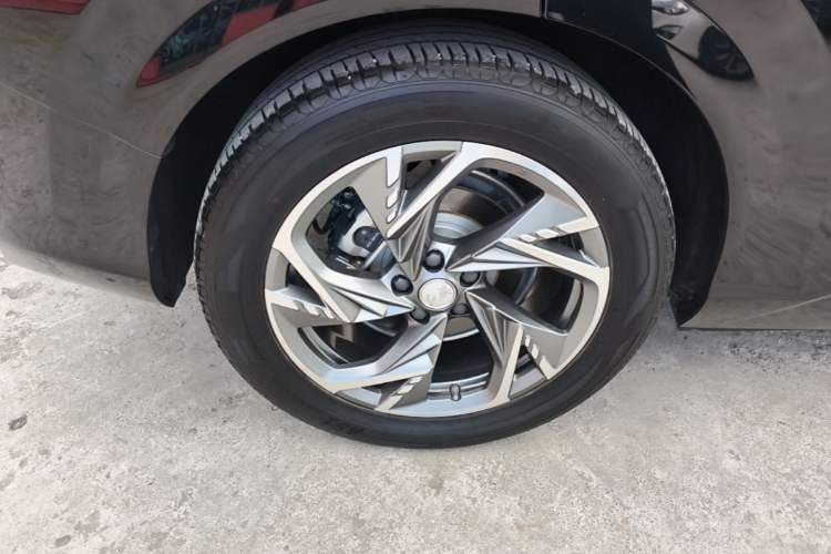 Used Hongqi HS3 PHEV 2024 PHEV 115km Jingwei Edition Exterior 5