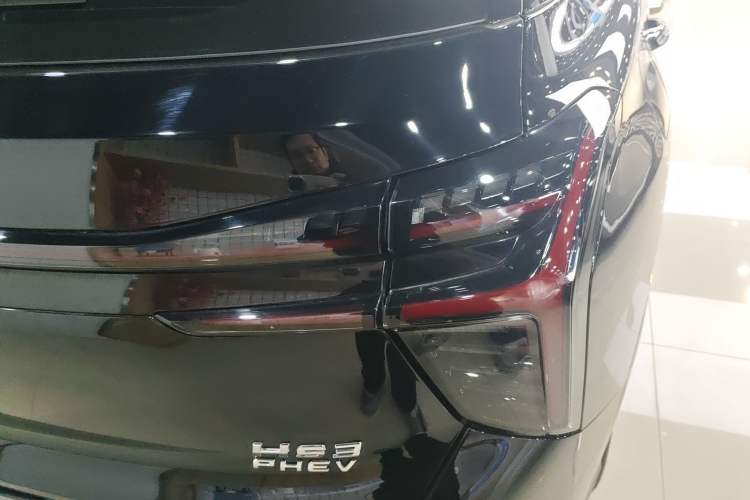 Used Hongqi HS3 PHEV 2024 PHEV 115km Jingwei Edition Exterior 6