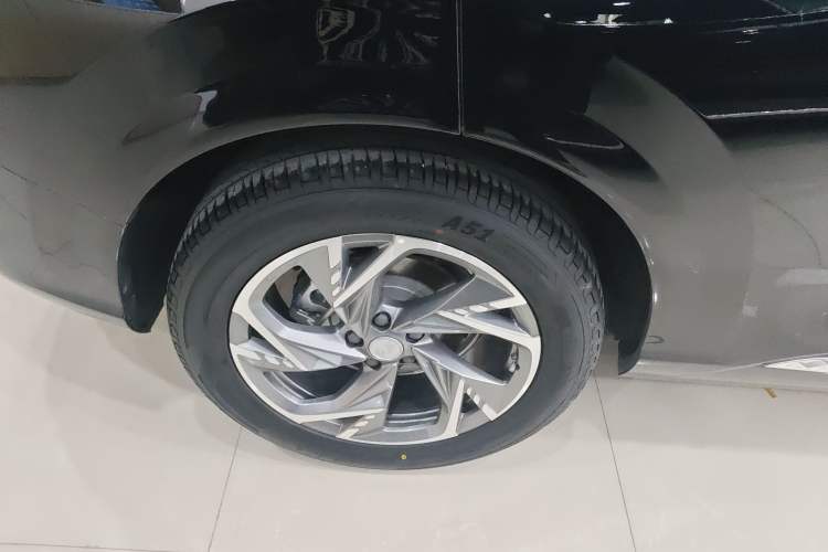 Used Hongqi HS3 PHEV 2024 PHEV 115km Jingwei Edition Exterior 8