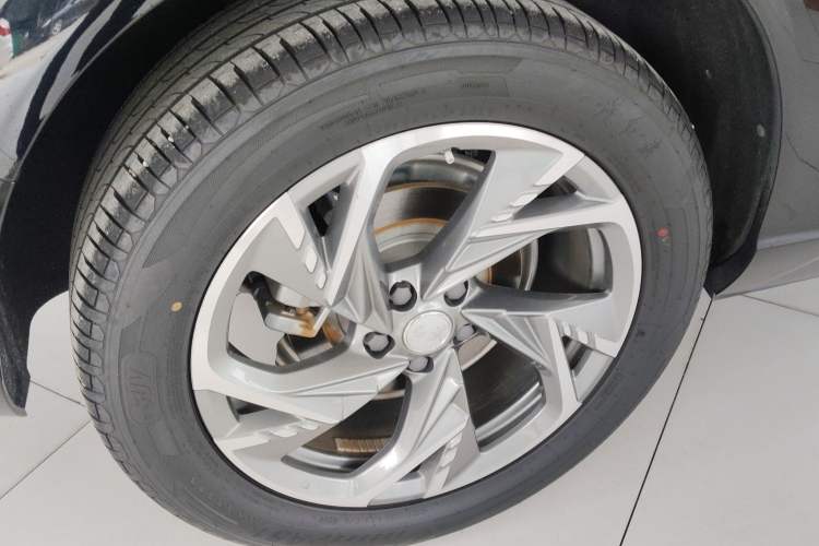 Used Hongqi HS3 PHEV 2024 PHEV 115km Jingwei Edition Exterior 8