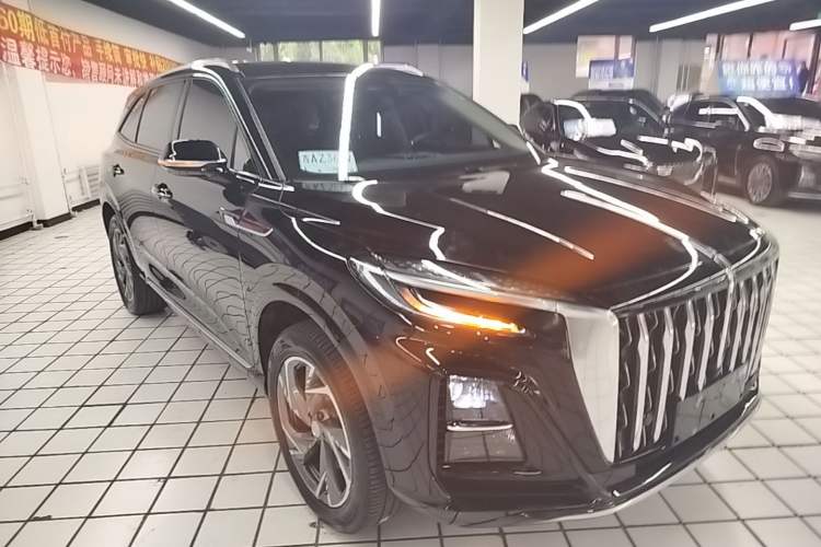 Used Hongqi HS3 PHEV 2024 PHEV 115km Jingwei Edition Front Right 45 Deg