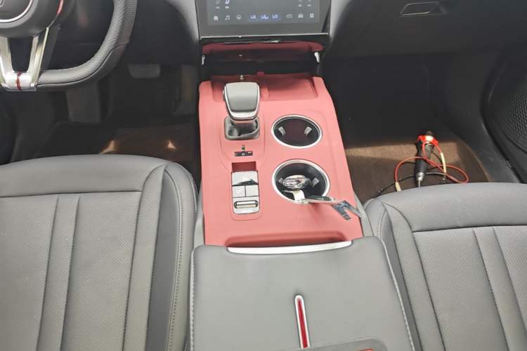 Used Hongqi HS3 PHEV 2024 PHEV 115km Jingwei Edition Gear Lever