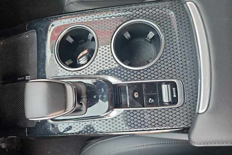 Used Hongqi HS3 PHEV 2024 PHEV 115km Jingwei Edition Gear Lever