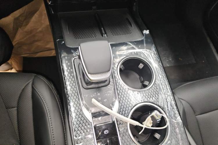 Used Hongqi HS3 PHEV 2024 PHEV 115km Jingwei Edition Gear Lever