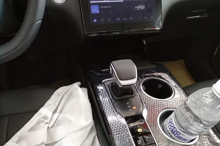 Used Hongqi HS3 PHEV 2024 PHEV 115km Jingwei Edition Gear Lever