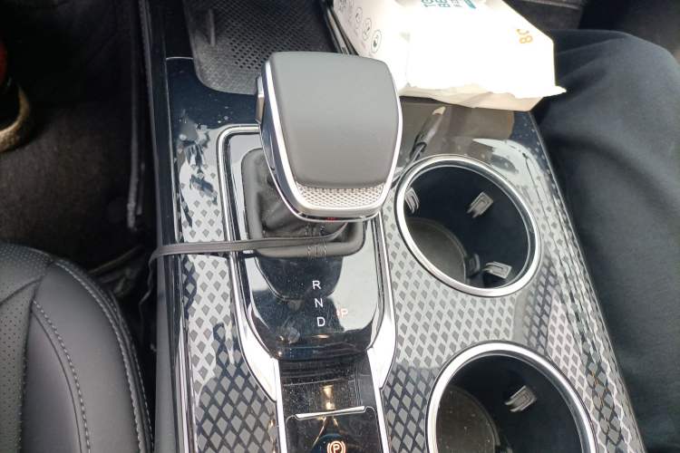 Used Hongqi HS3 PHEV 2024 PHEV 115km Jingwei Edition Gear Lever